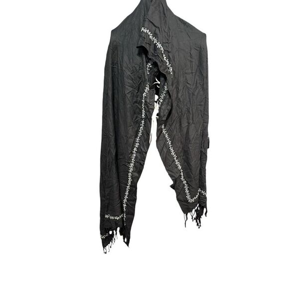New With Tags NWT Lord & Taylor Black Shawl Scarf Wrap with Black embroidered wr - Picture 1 of 8